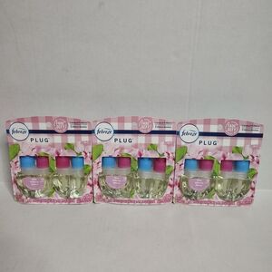 Limited Edition Febreze Plug In Oil  Pink Wisteria Breeze 6 total 3 Pack Bundle